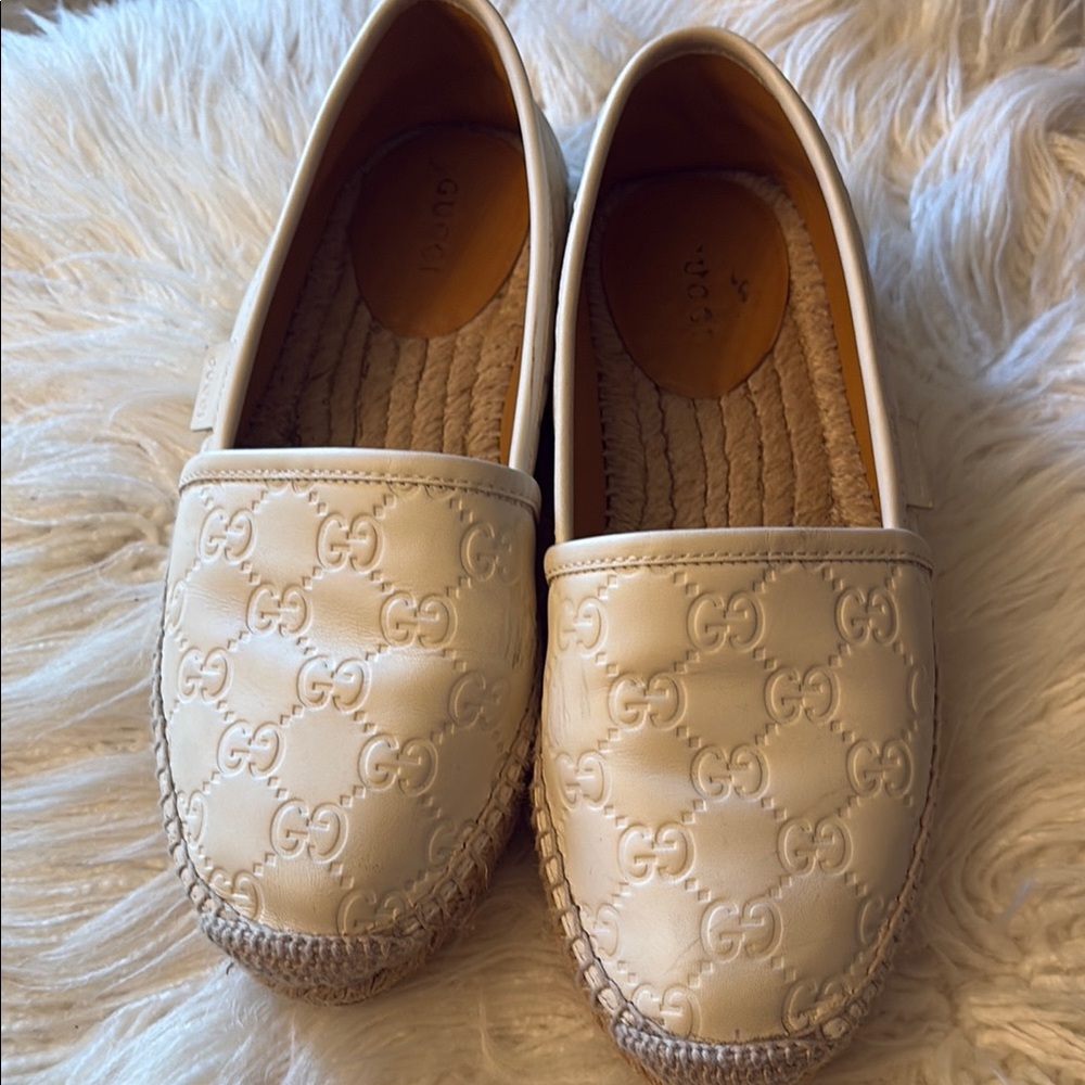 Gucci Cream Embossed Espadrille Shoes flats